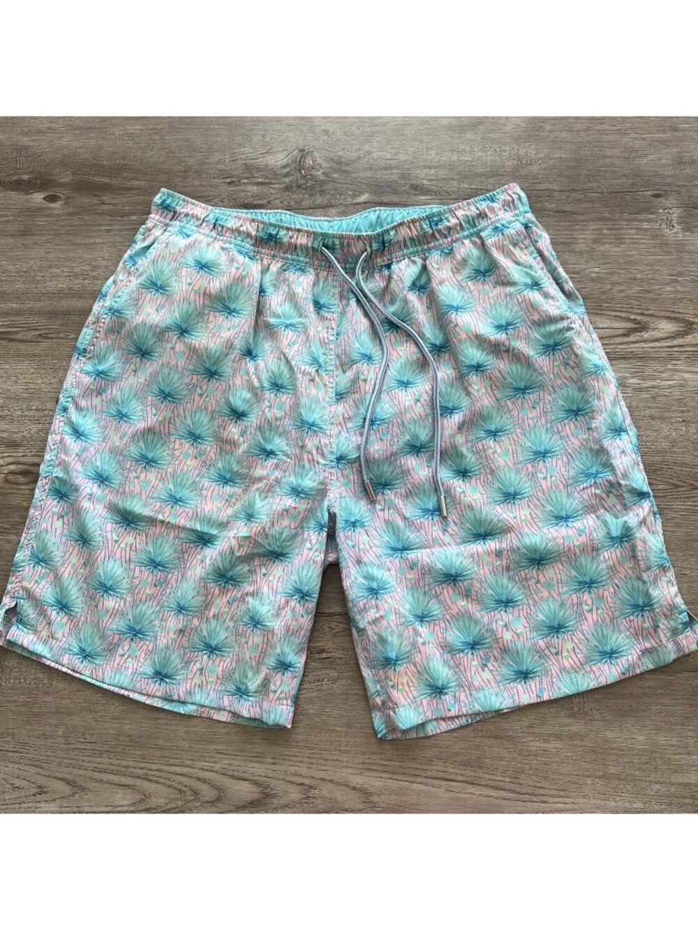 Peter Millar Swim Trunks Mens L Palm Print Seaside Tic Tac 8”‎ Inseam Mesh Lined